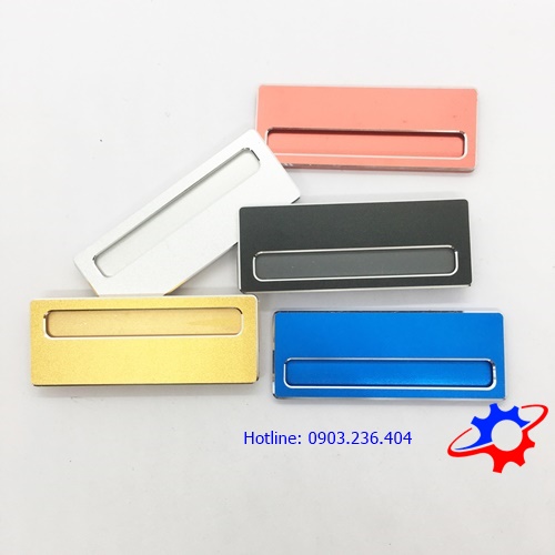 Phôi thẻ tên nhân viên nhiều màu sắc