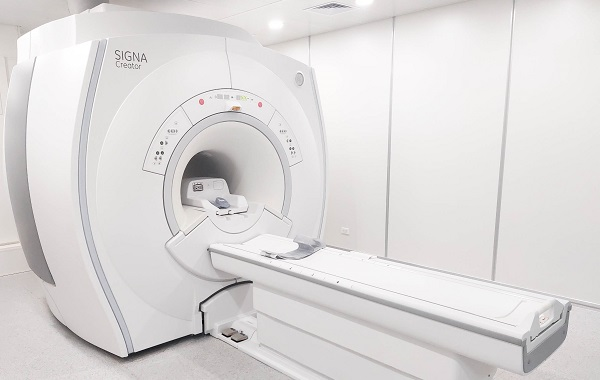 Máy chụp cộng hưởng từ (MRI) trong y học